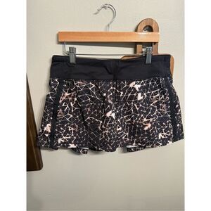 Lululemon Black Sugar Crush Pace Rival Skirt II 4-way Stretch Skort Size 6